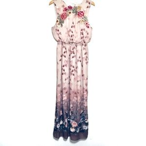 Chelsea & Violet | Embroidered Maxi Dress (L)